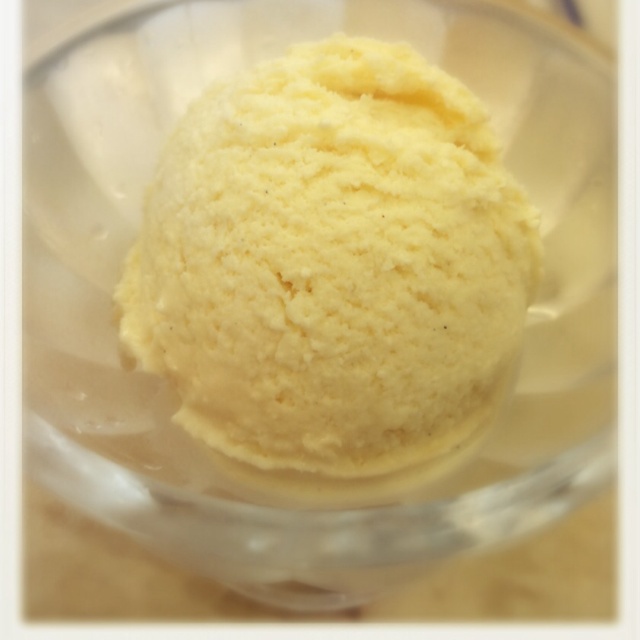 香草冰淇淋（消耗蛋黄的好办法）