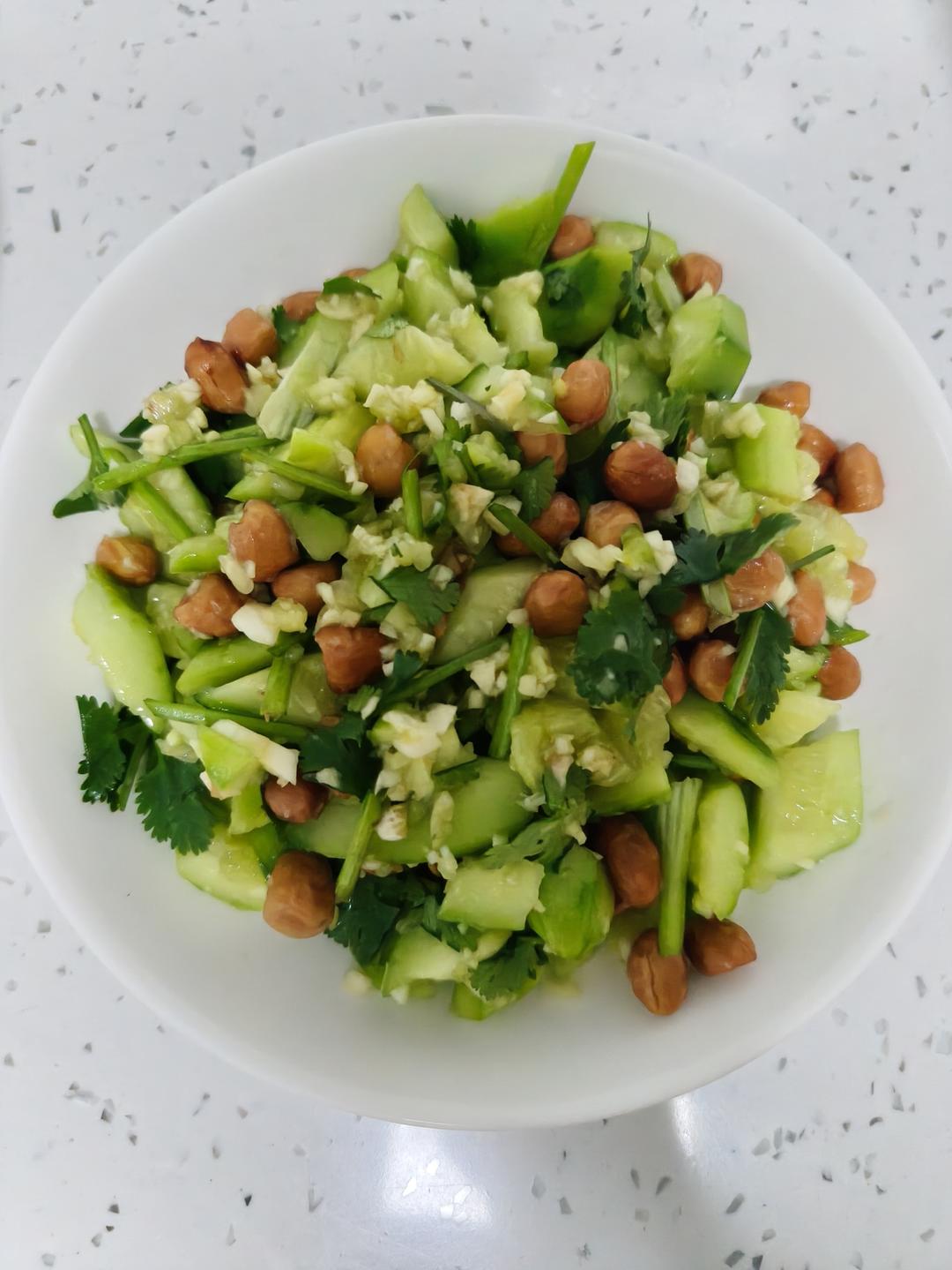 清拌黄瓜花生米