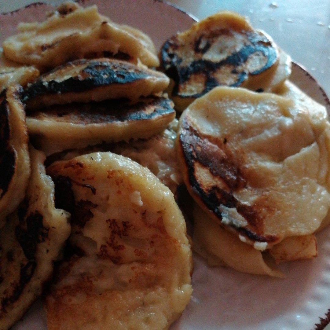 【减脂早餐】无油香蕉松饼（超简单）