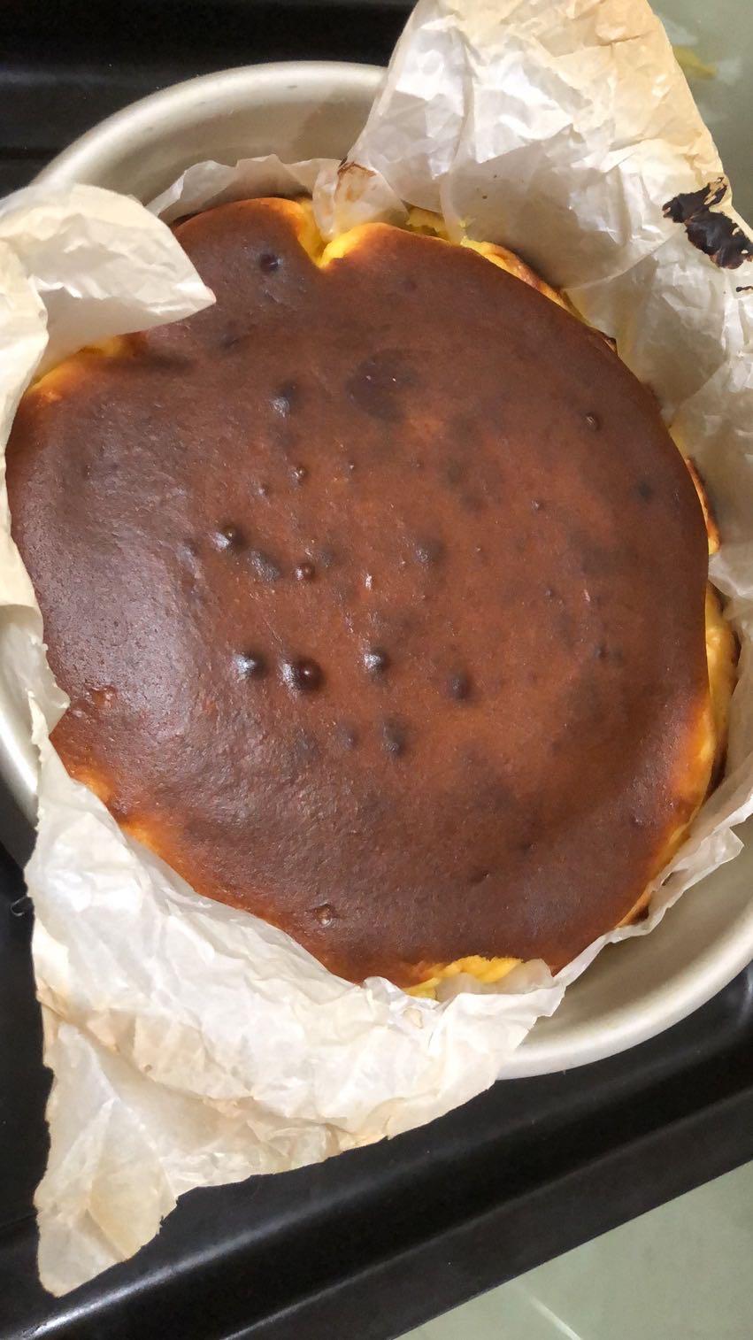 曼食慢语丨酸奶巴斯克蛋糕