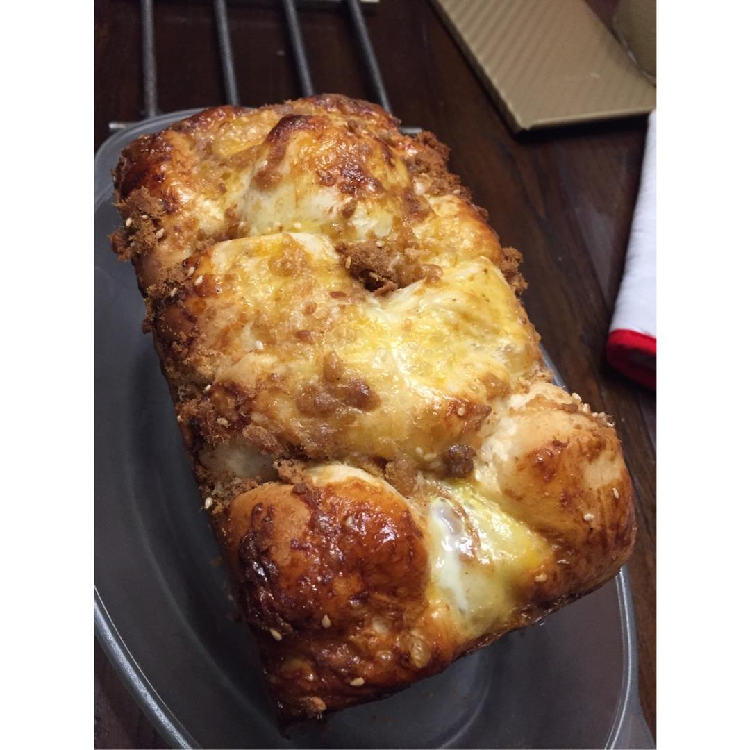 肉松手撕面包—超软会爆浆的面包哟