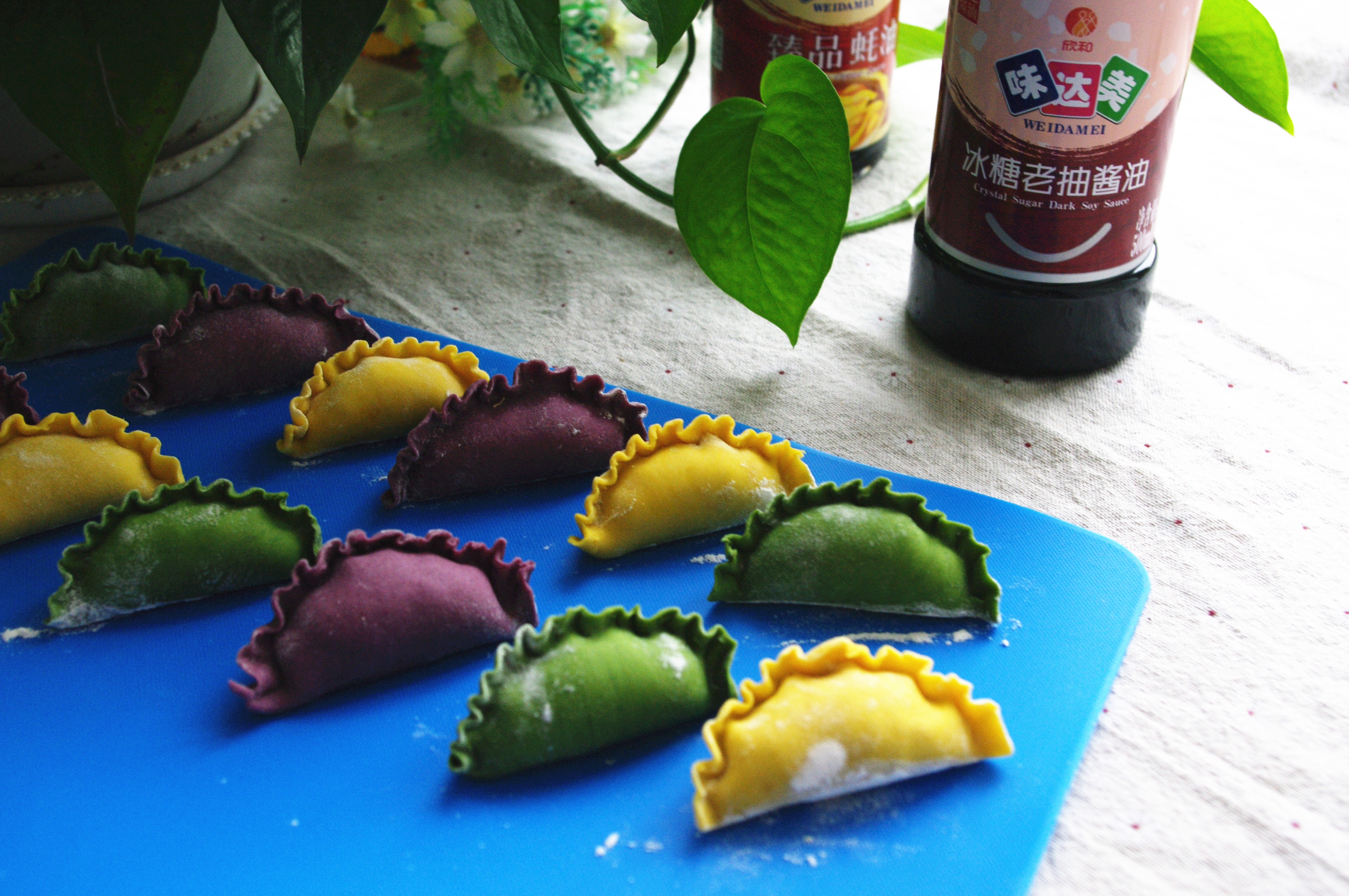 彩色饺子——味达美版的做法 步骤7