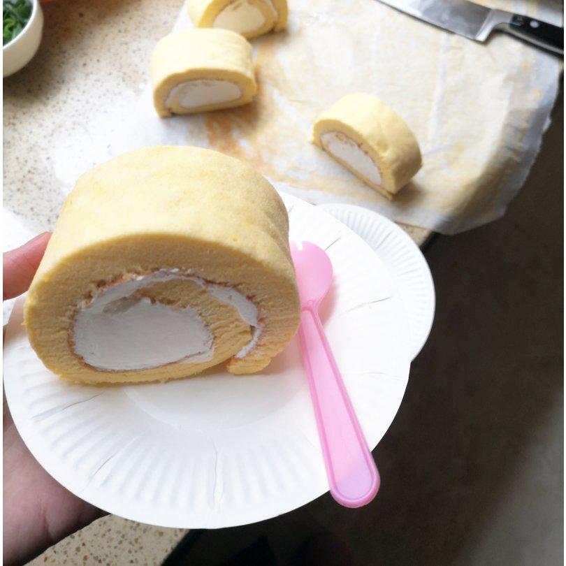 【视频食谱】原味基础蛋糕卷