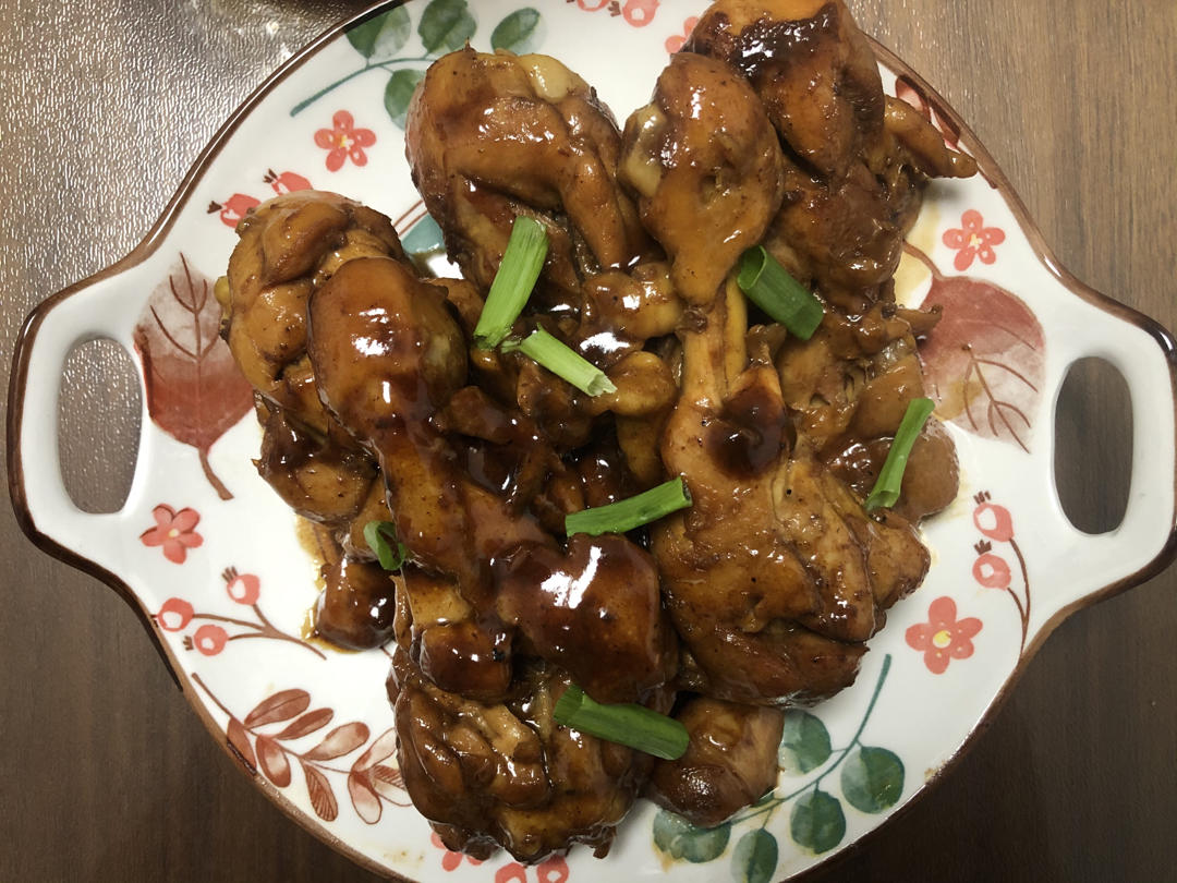 🔥好吃到飙泪的秘汁多汁蒜香鸡腿，鲜嫩到流口水。