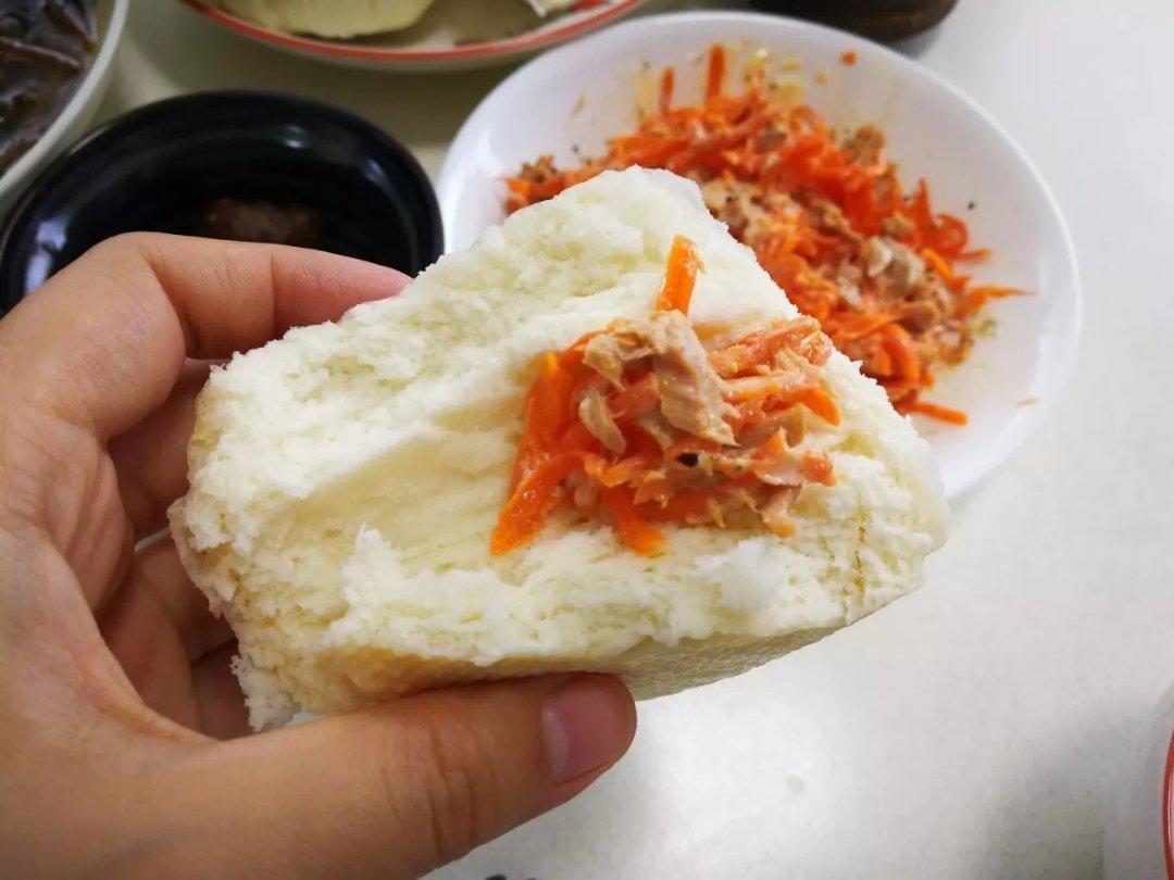 适合早餐吃的温热蔬菜——胡萝卜金枪鱼沙拉