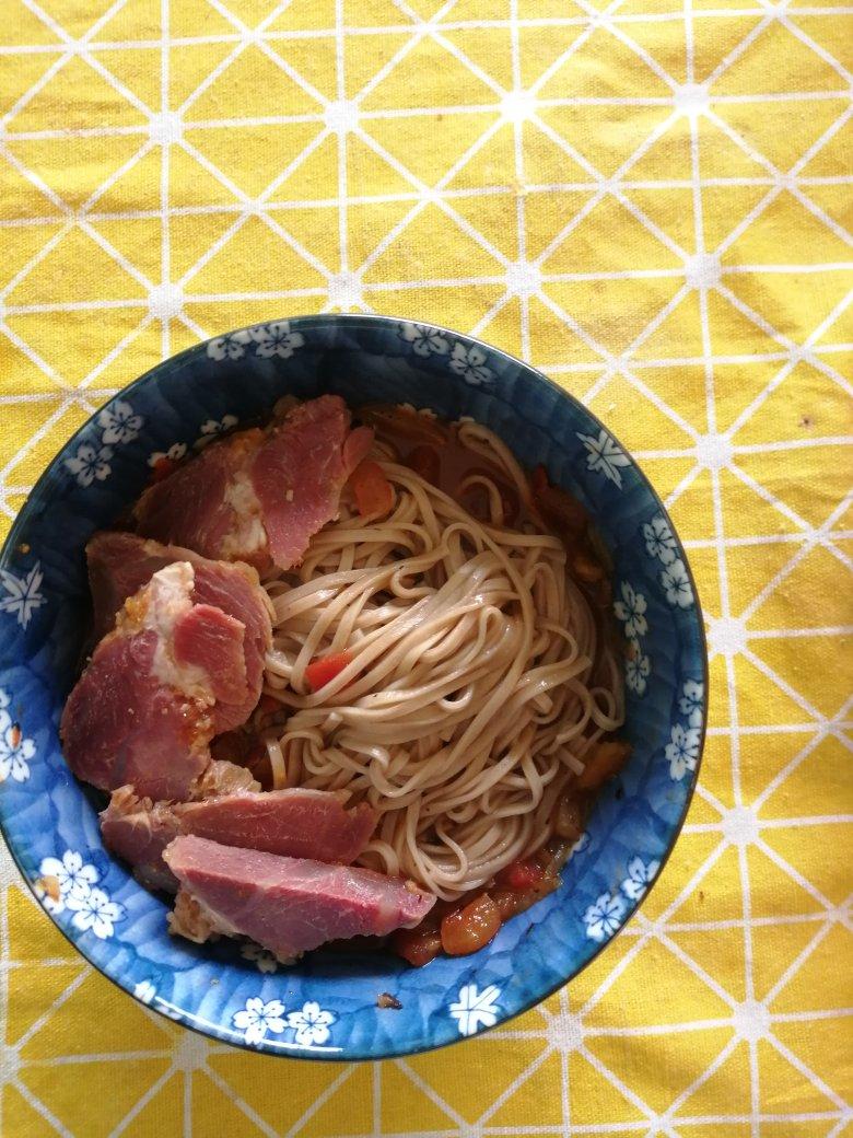 番茄牛肉面