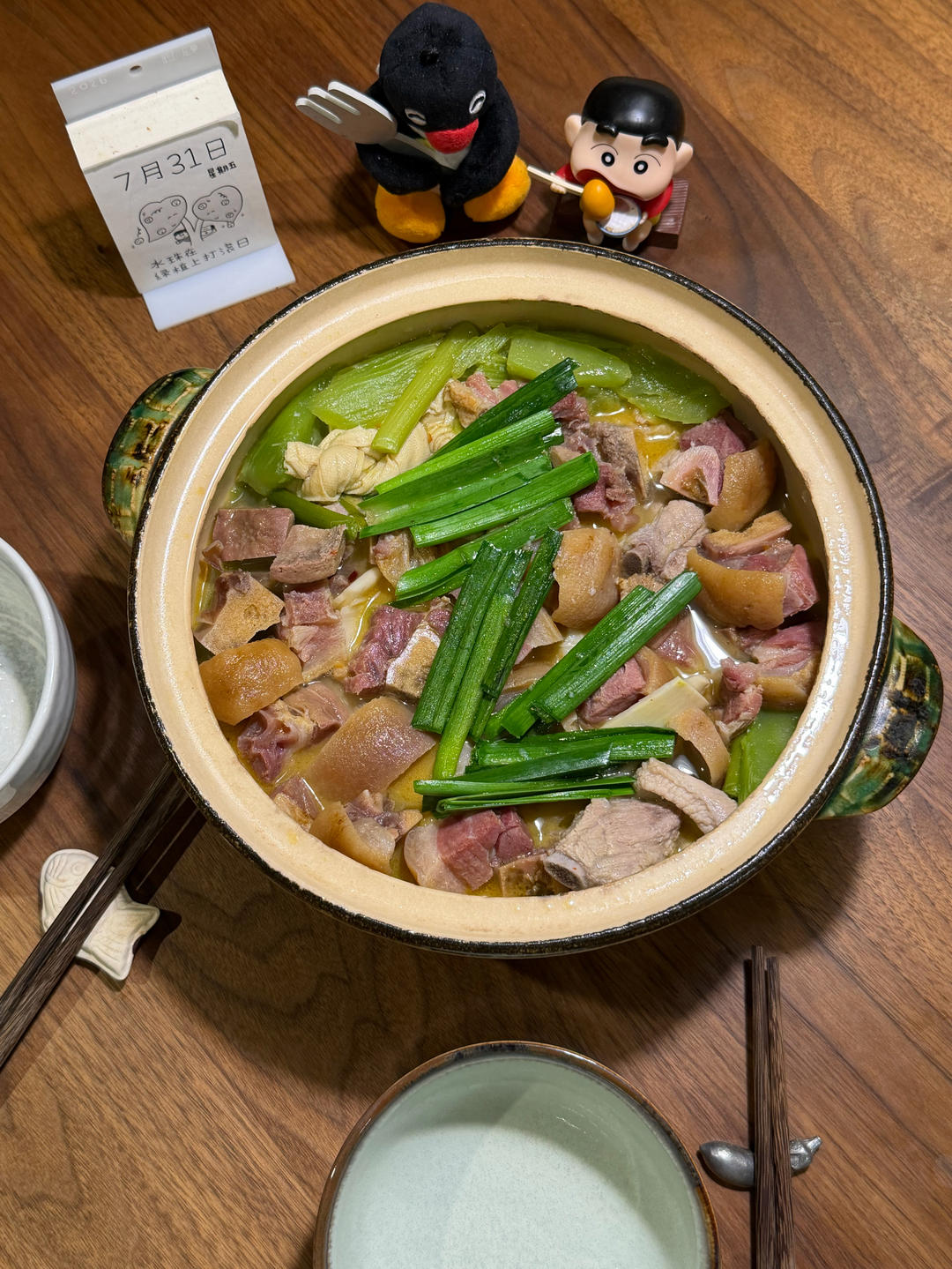 腊猪脚炖莴笋(云南味道)