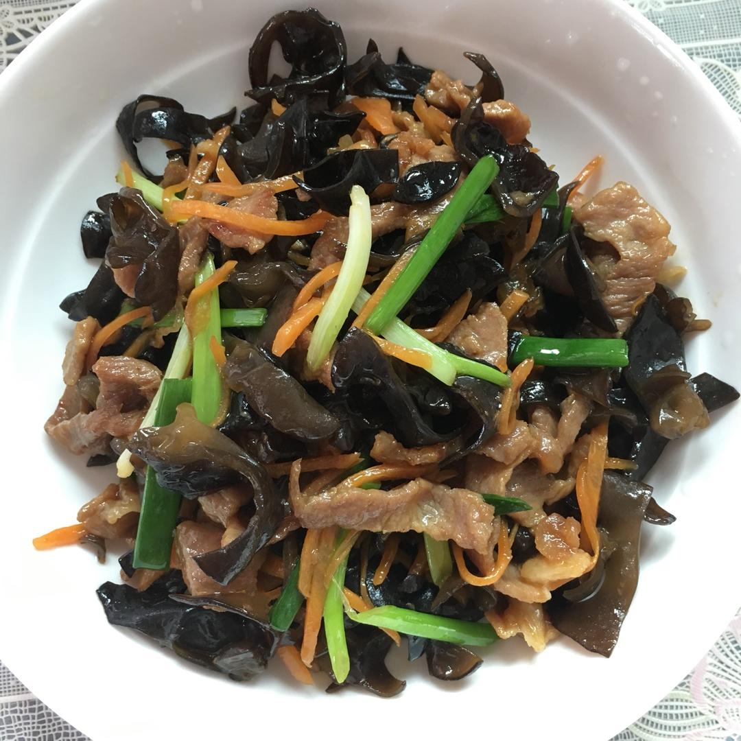 木耳炒肉