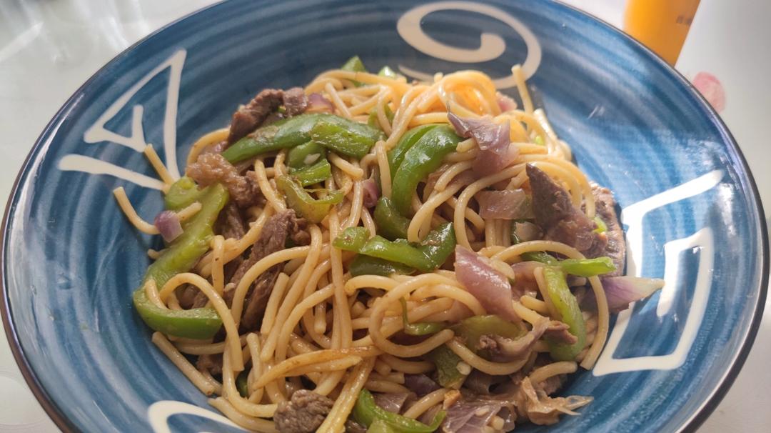 味道不输西餐厅的黑椒牛柳意面