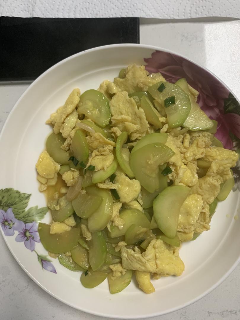 西葫芦炒鸡蛋(从不修图，拒绝夸张)