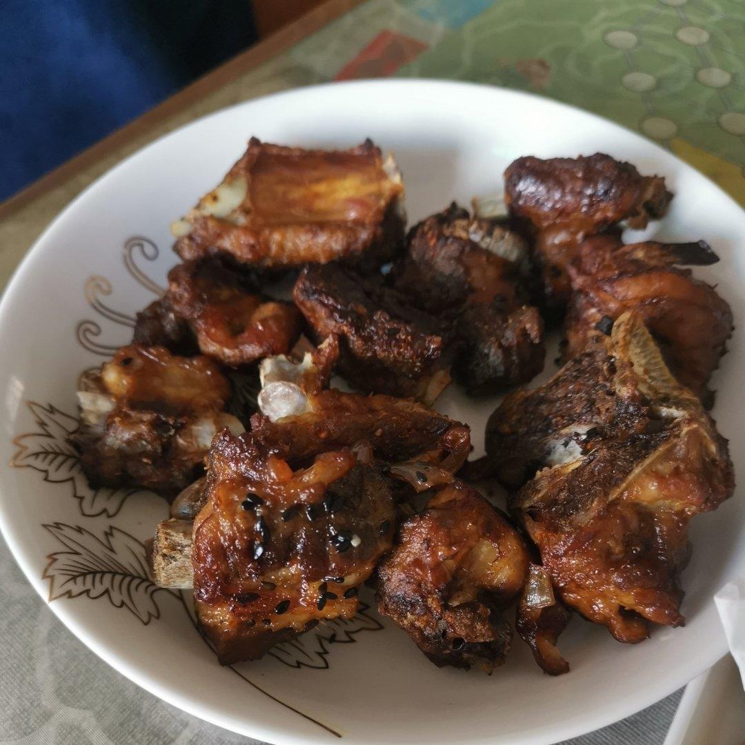 滋滋烤排骨——排骨最好吃的做法没有之一！