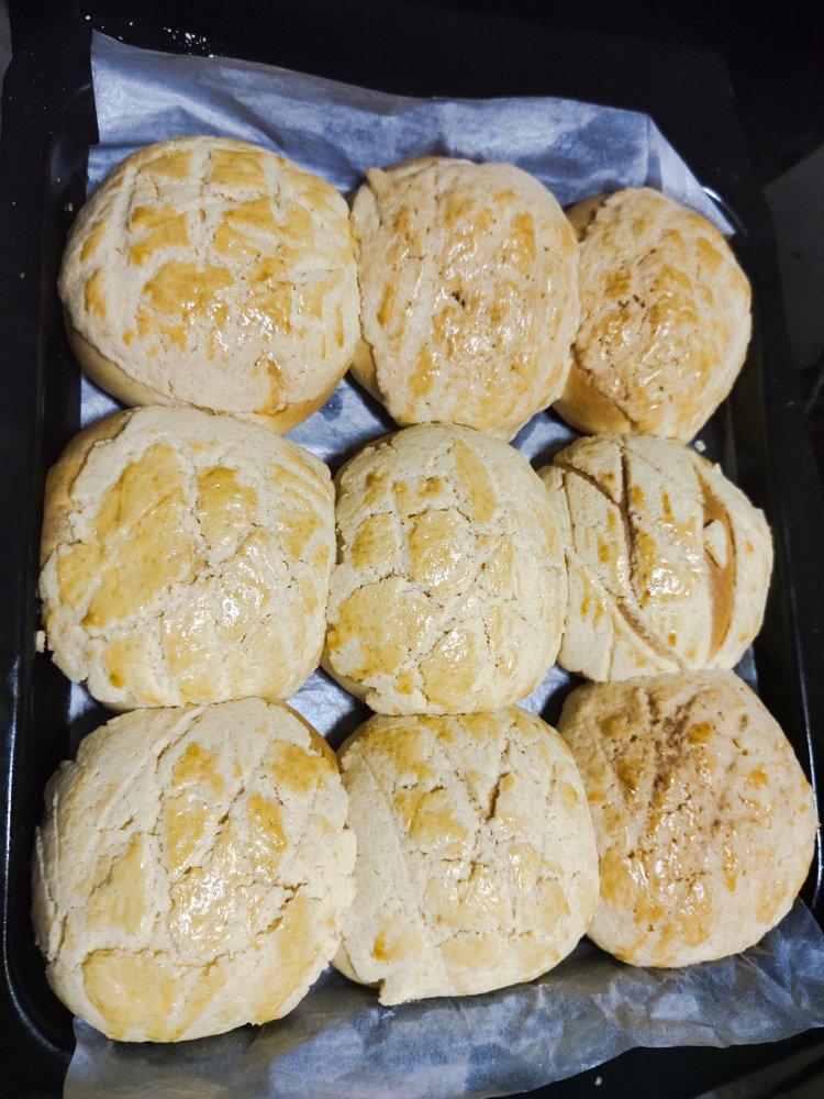 酥皮菠萝包