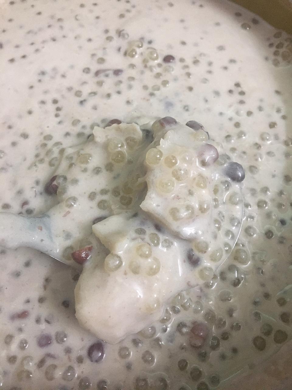 香芋牛奶西米露