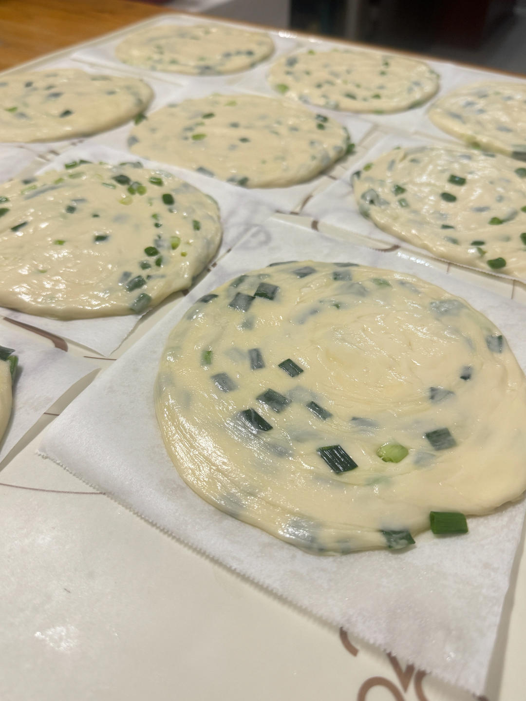 家常葱油饼 柔软多层 凉了也不硬 附细节视频详解