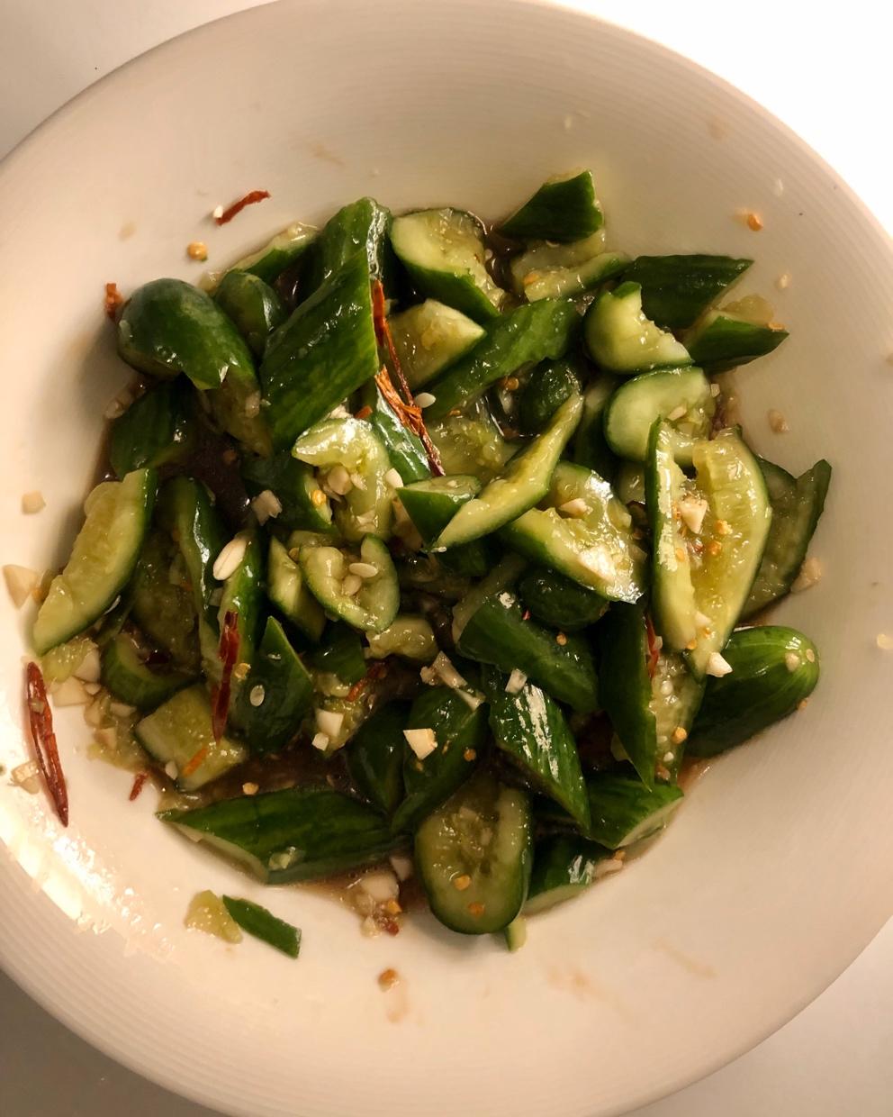 赞不绝口拍黄瓜🥒