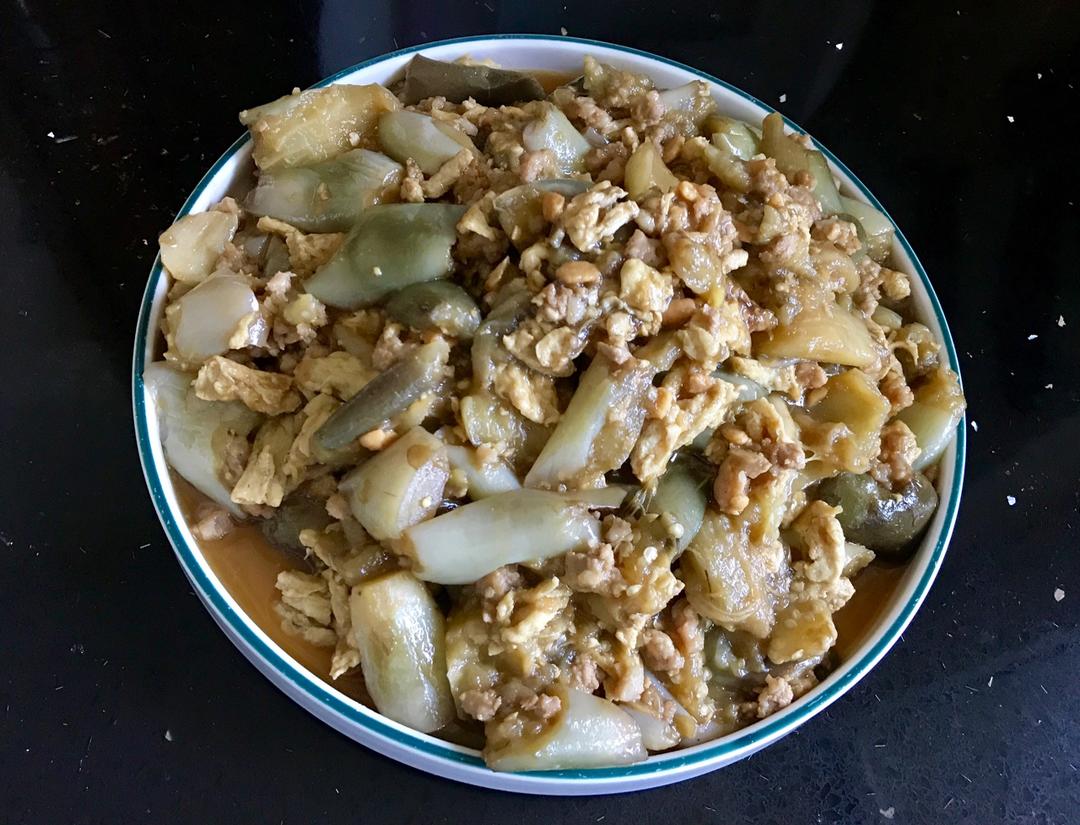 普宁豆酱肉末蛋烧白茄子