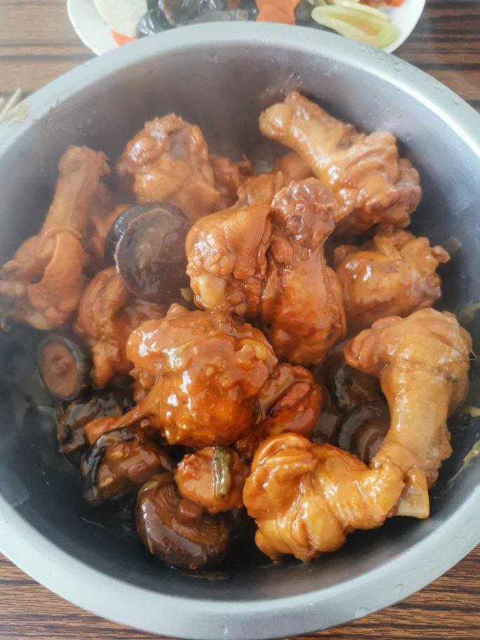 红烧鸡翅根