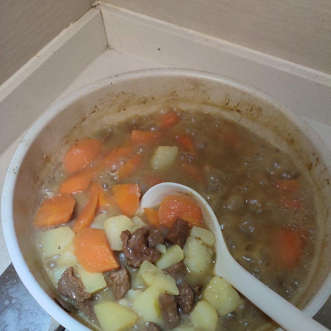 咖喱牛肉（按照流程来绝对不翻车）