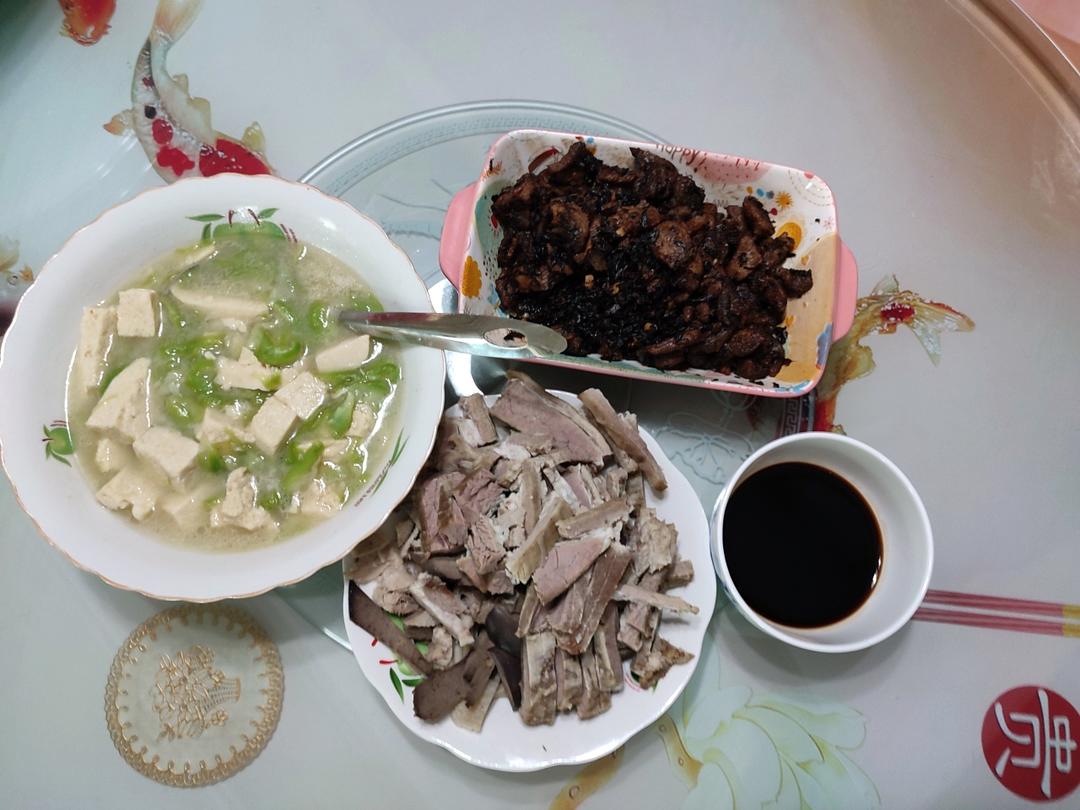 丝瓜豆腐汤