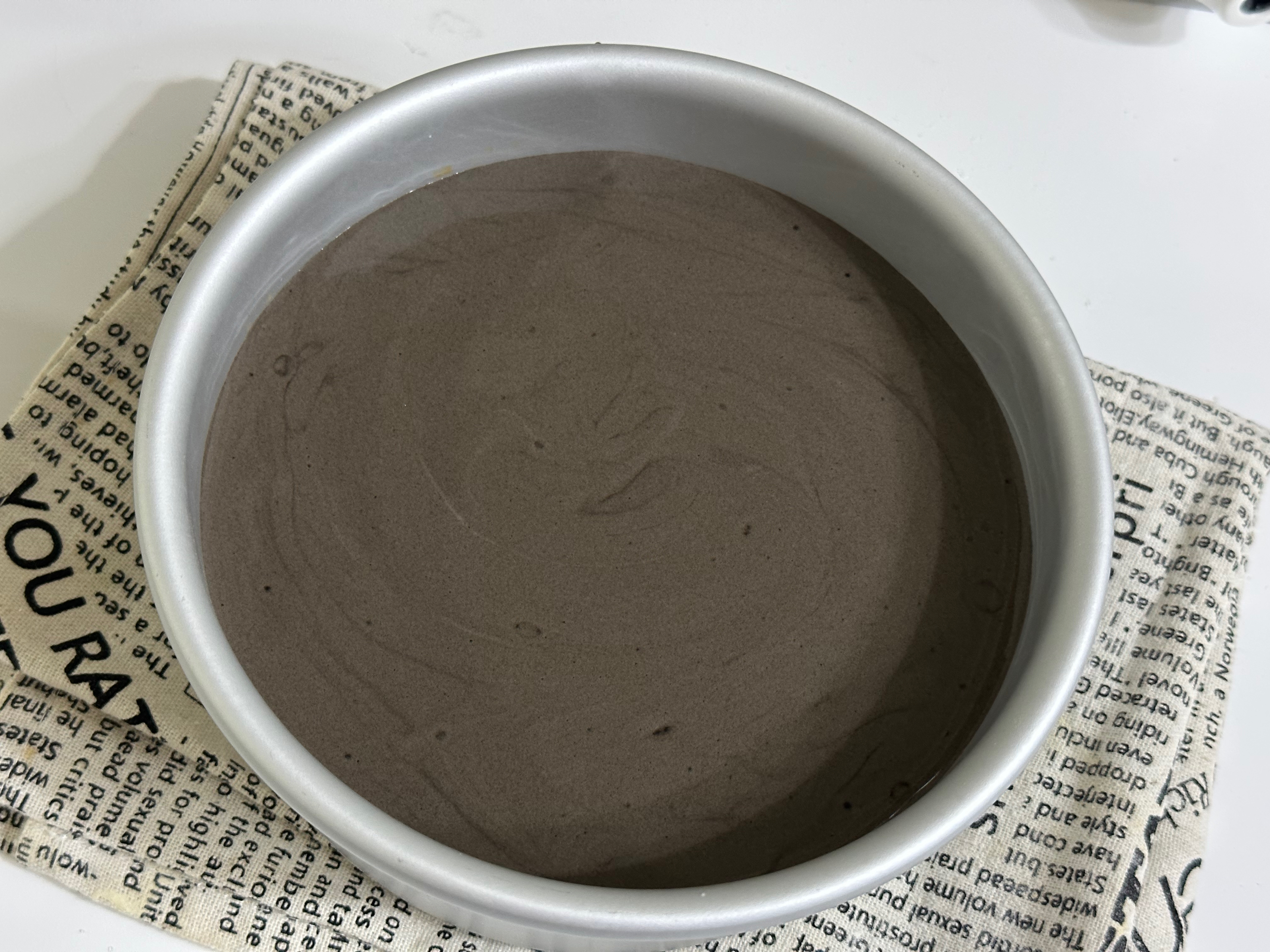 酷黑巧克力杨梅蛋糕的做法 步骤7