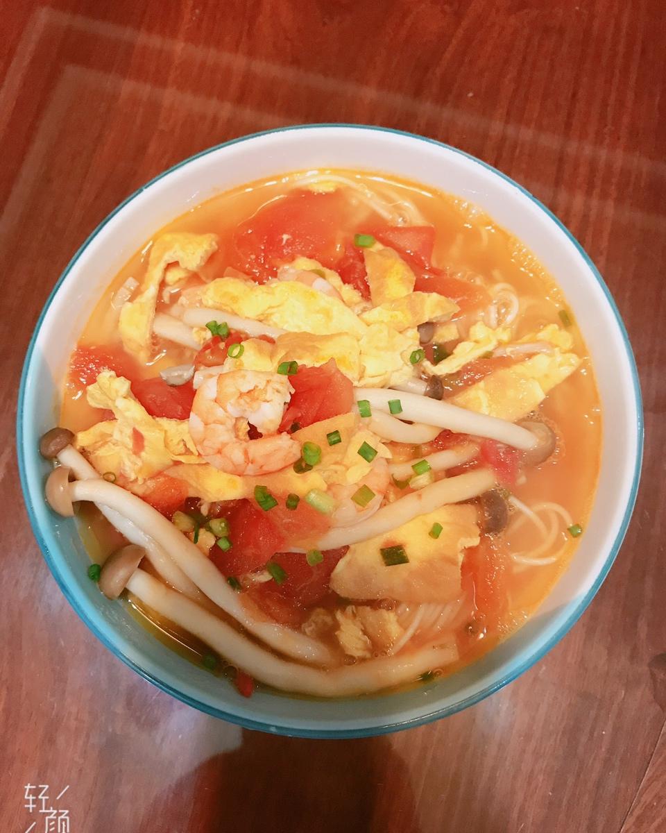 西红柿鲜虾菌菇汤（开胃汤）