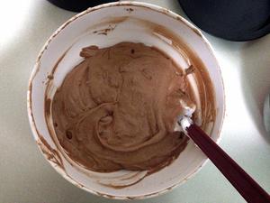 红豆巧克力蛋糕的做法 步骤6