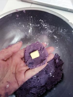 紫薯芝士球的做法 步骤4
