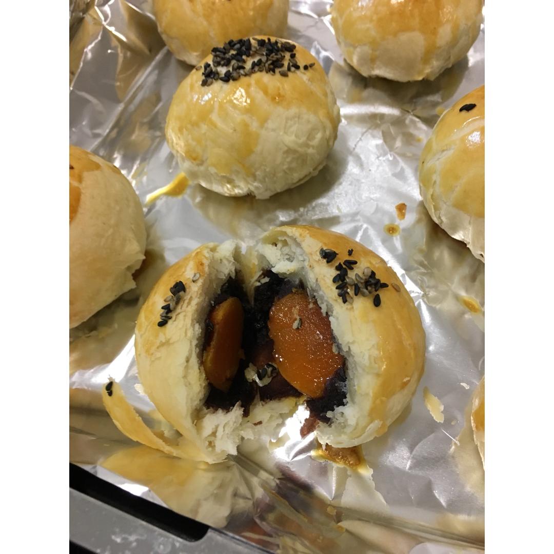 蛋黄酥