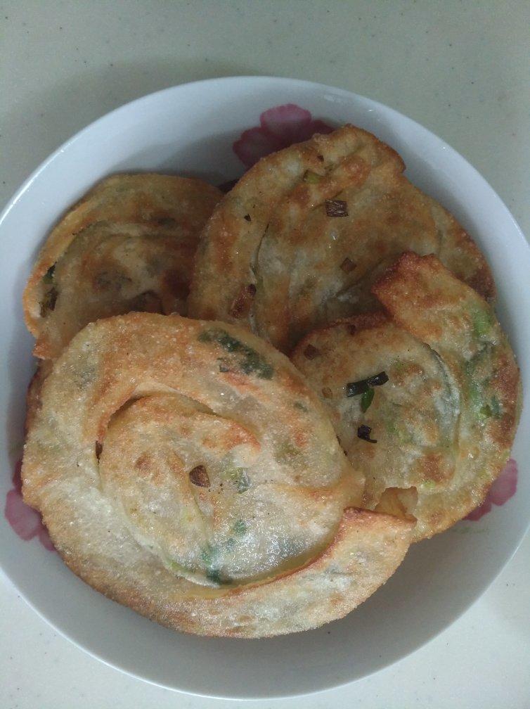 饺子皮葱油饼