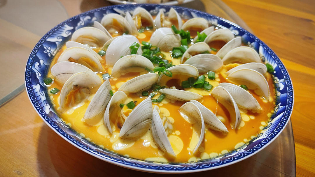 鲜出天际的蛤蜊蒸蛋（五星酒店菜谱）