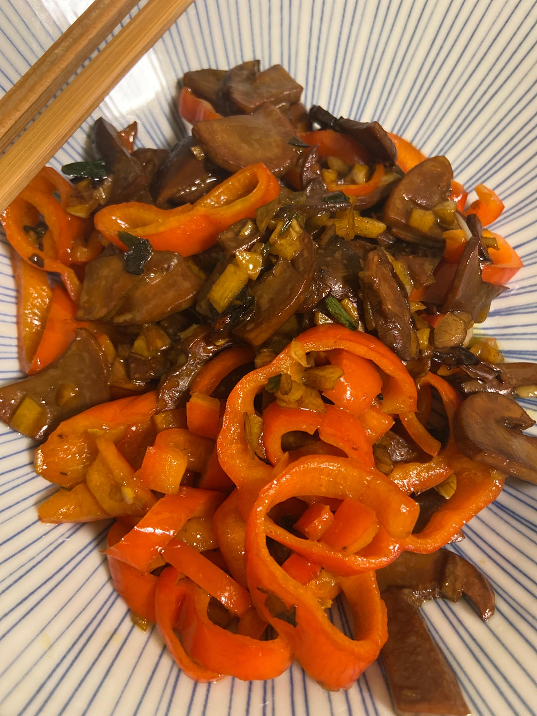爆炒牛肝菌