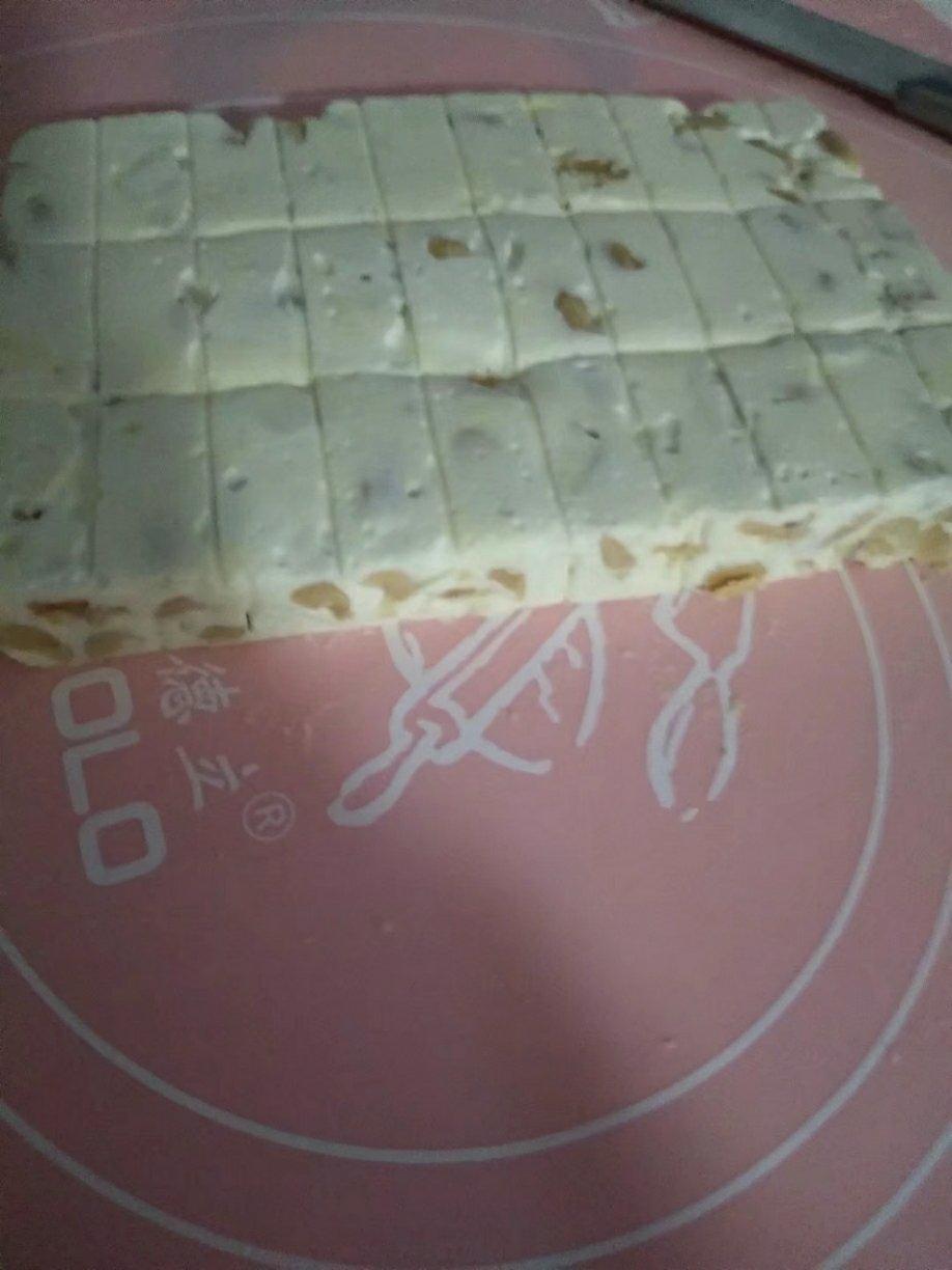 花生牛扎糖