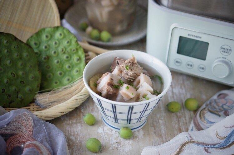 莲藕排骨汤【8月北鼎蒸炖锅食谱】的做法