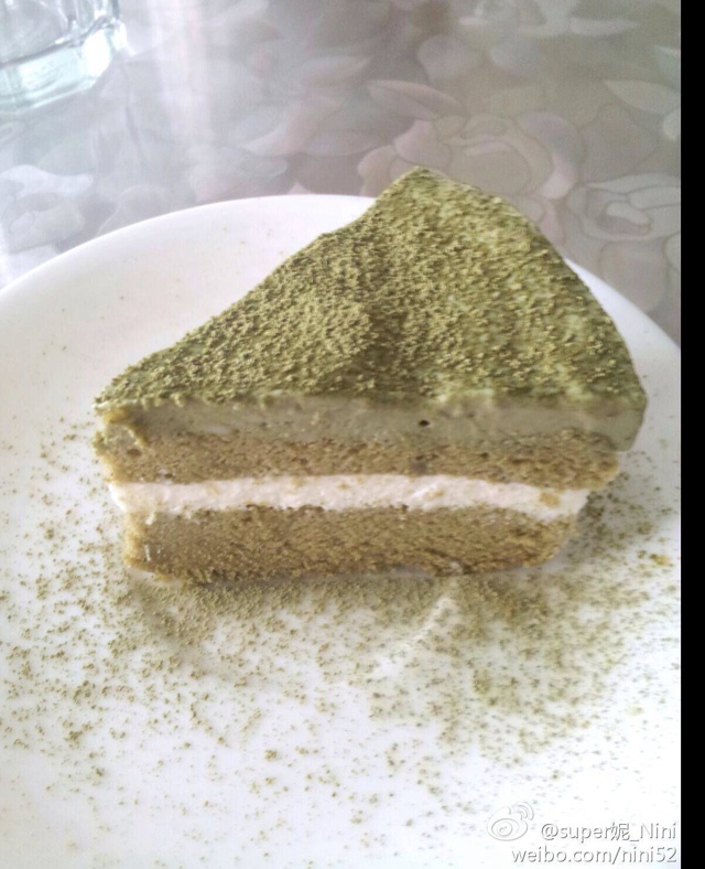 抹茶双享慕斯