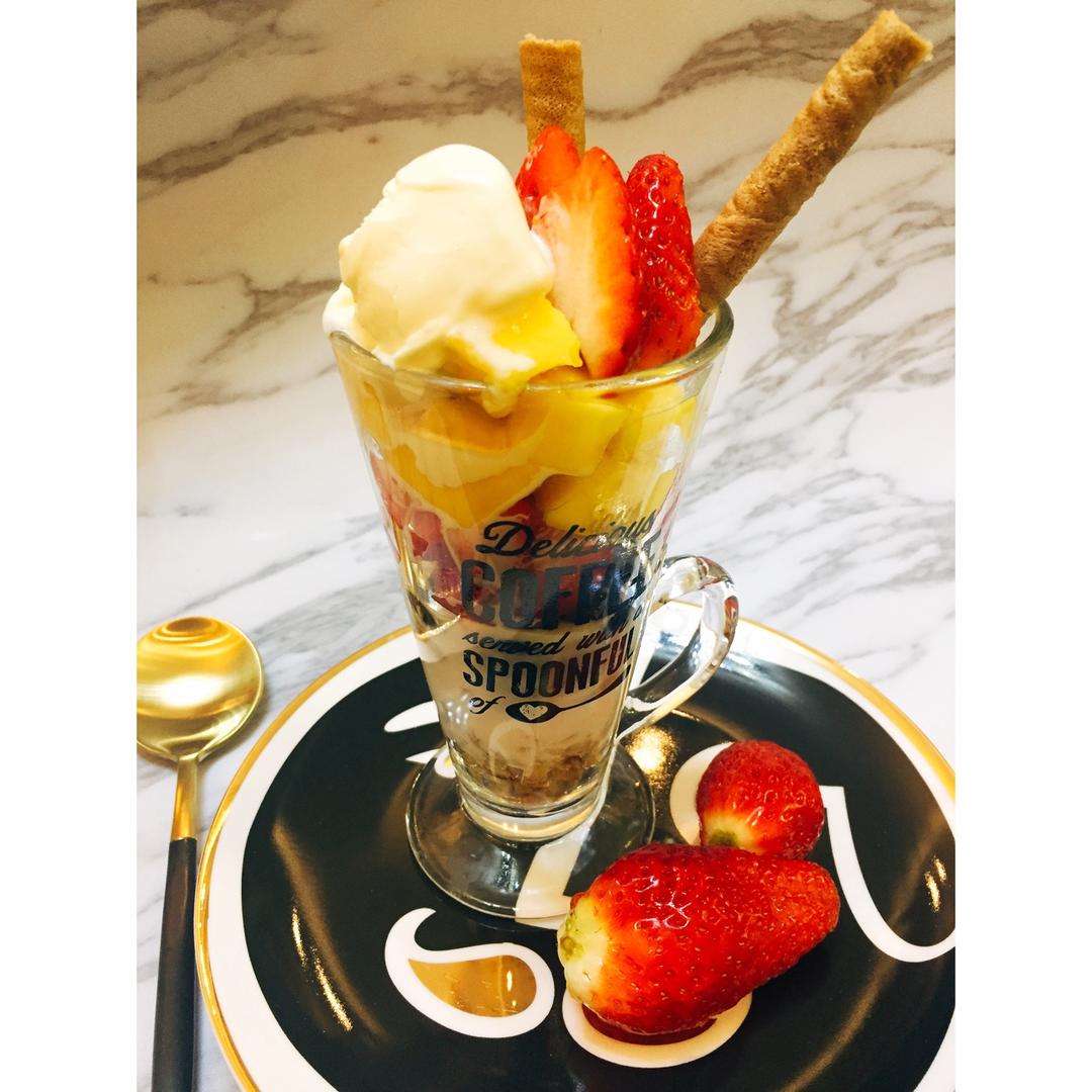 手机用户8819_y6be做的夏日百变冰淇淋芭菲parfait