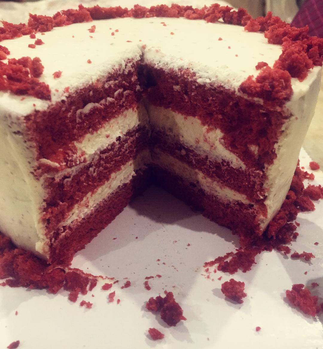 8寸红丝绒蛋糕