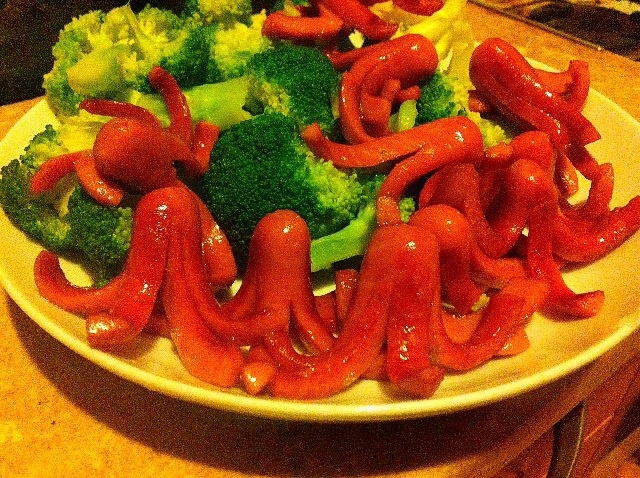 视频菜谱：厚蛋烧和章鱼香肠