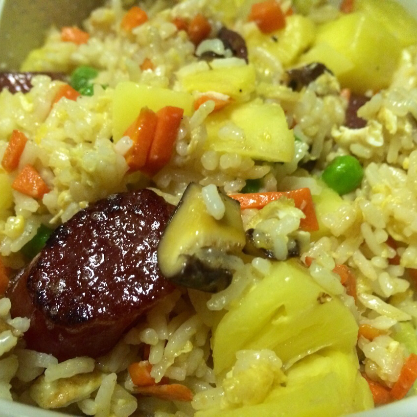 菠萝炒饭
