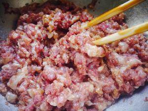 包菜香菇肉饺子~最爱的做法 步骤1