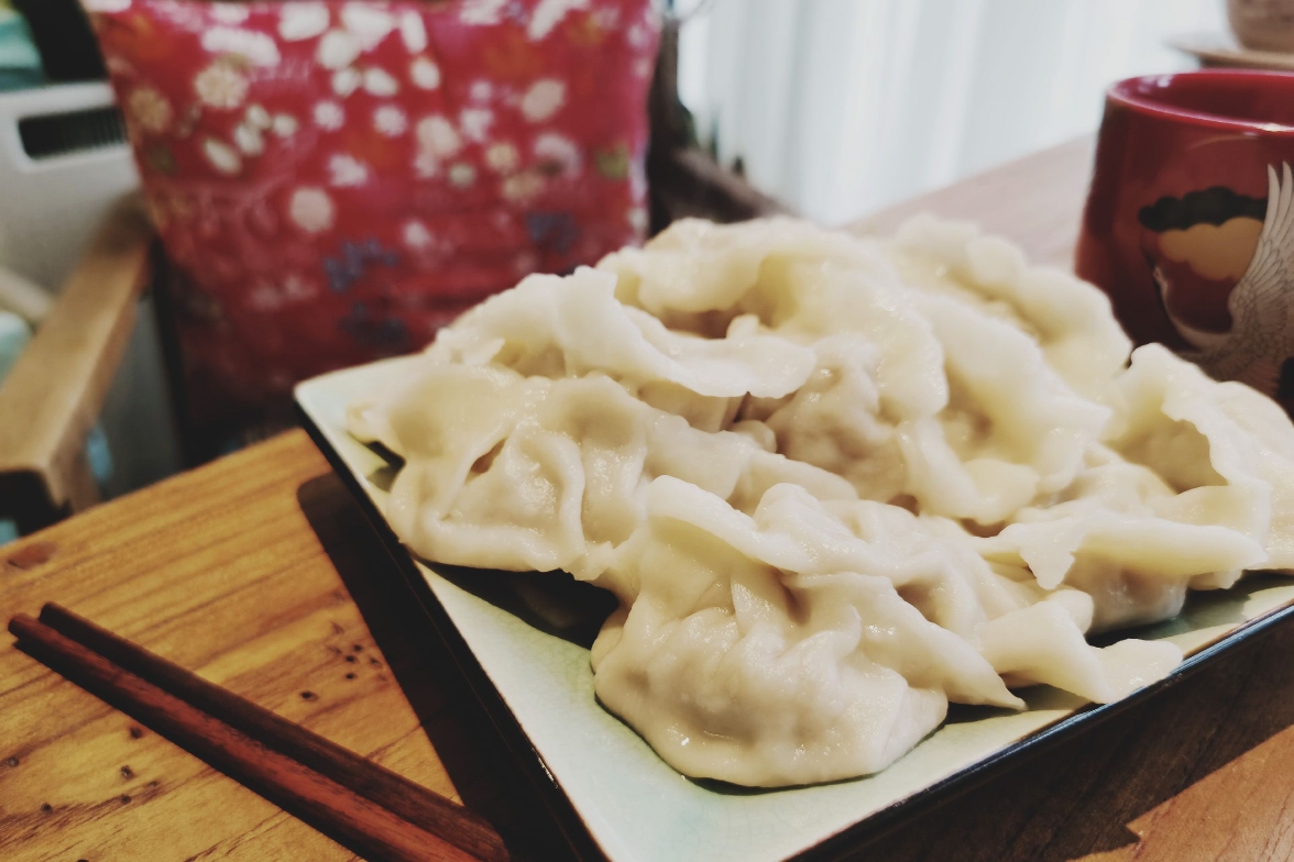 水饺馄饨云吞扁食的封面