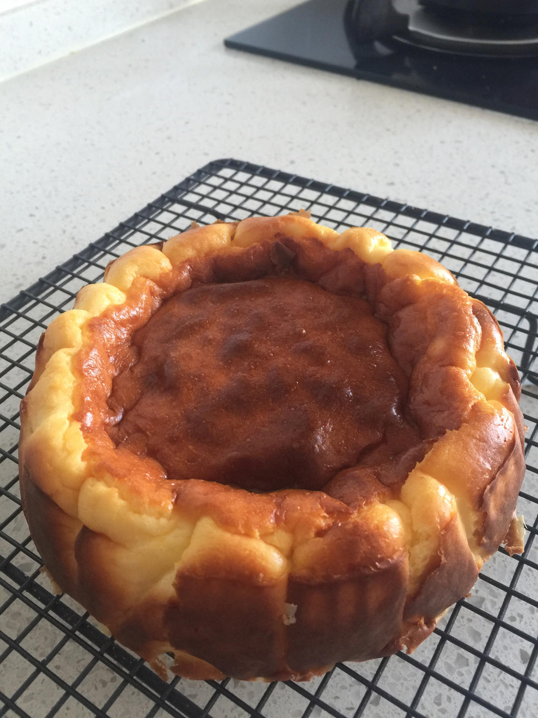 绵密细腻巴斯克蛋糕