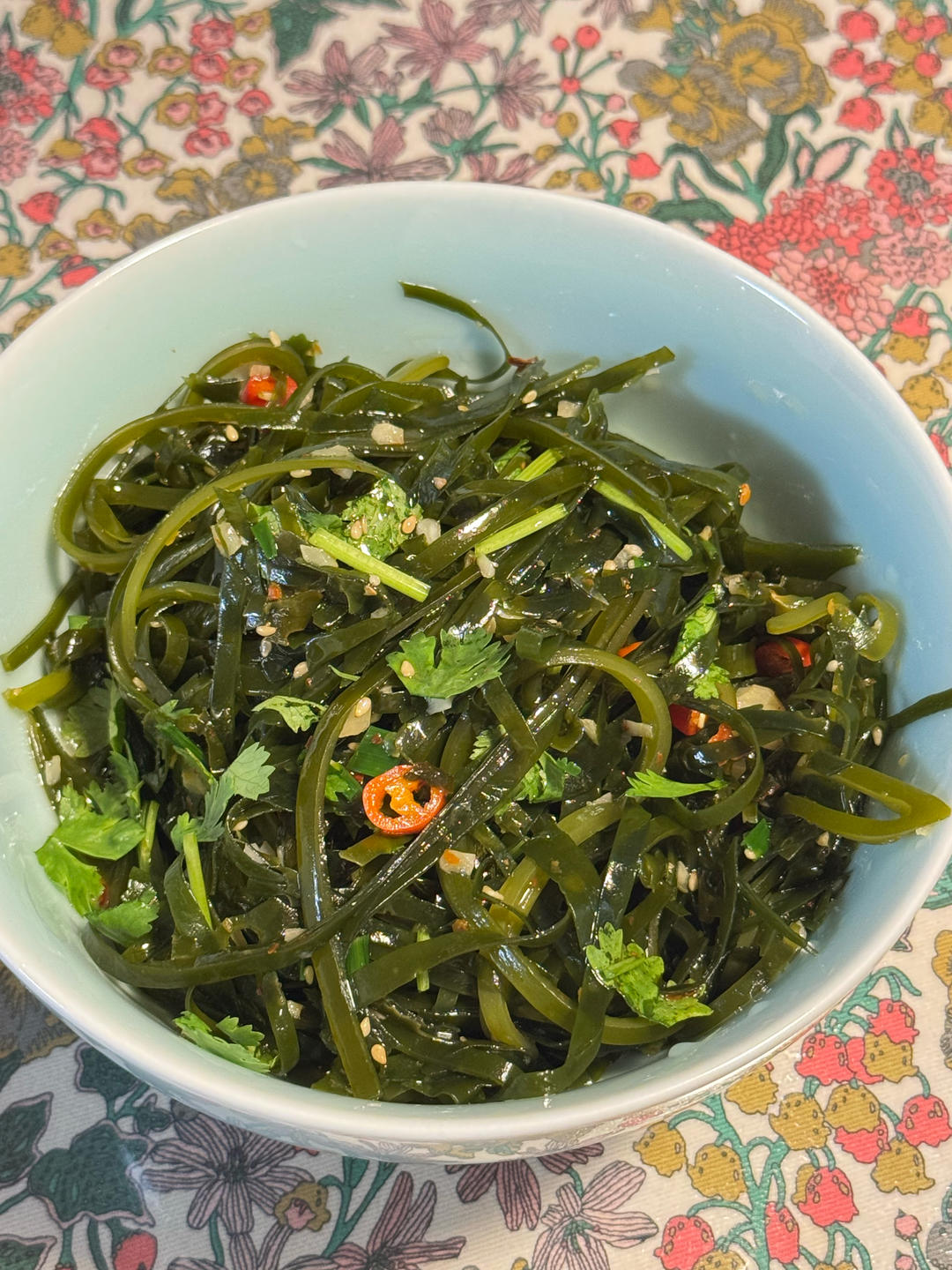凉拌酸辣海带丝