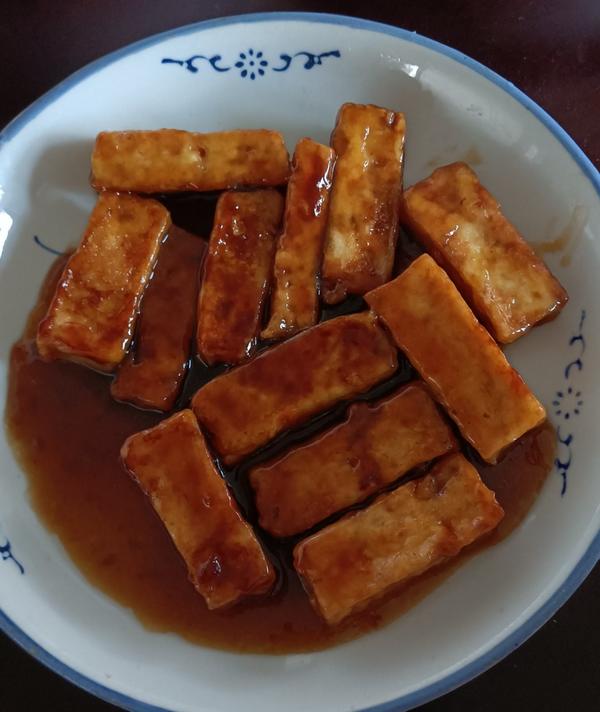 2块钱就能做出一盘巨简单又快手好吃的下饭家常菜:糖醋豆腐