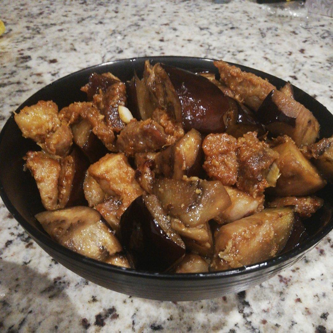 溜肉段烧茄子（东北硬菜呀哈哈）