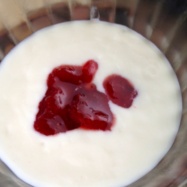 保温杯自制酸奶（蓝莓果酱）