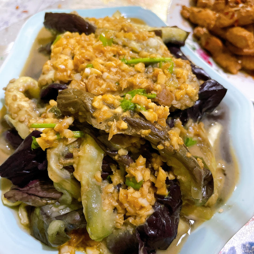 蒜泥茄子（蒸）