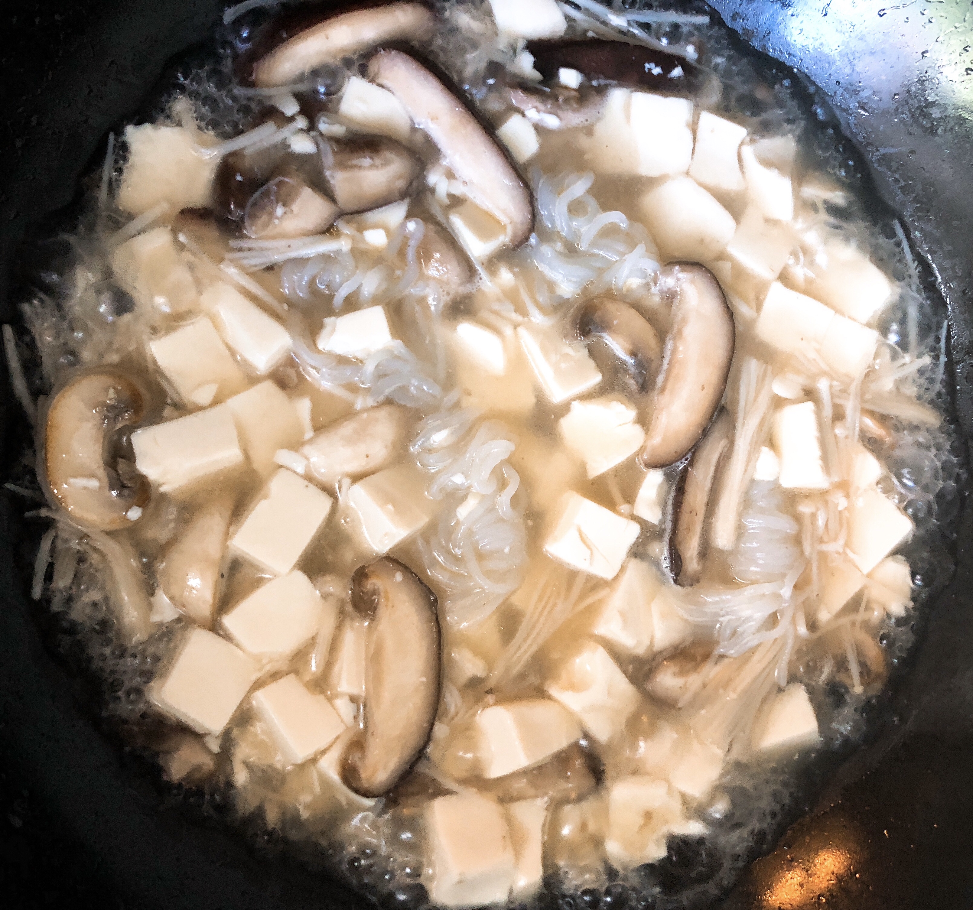 养胃吃豆腐-炒蘑菇的做法 步骤4