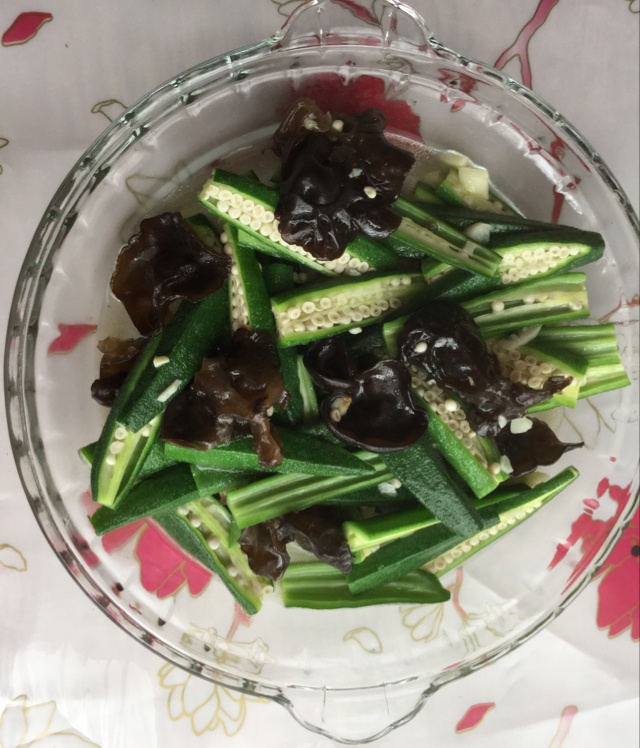 秋葵炒鸡蛋