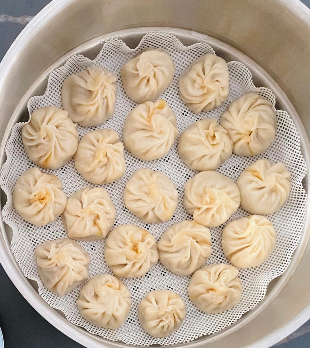 上海小笼汤包