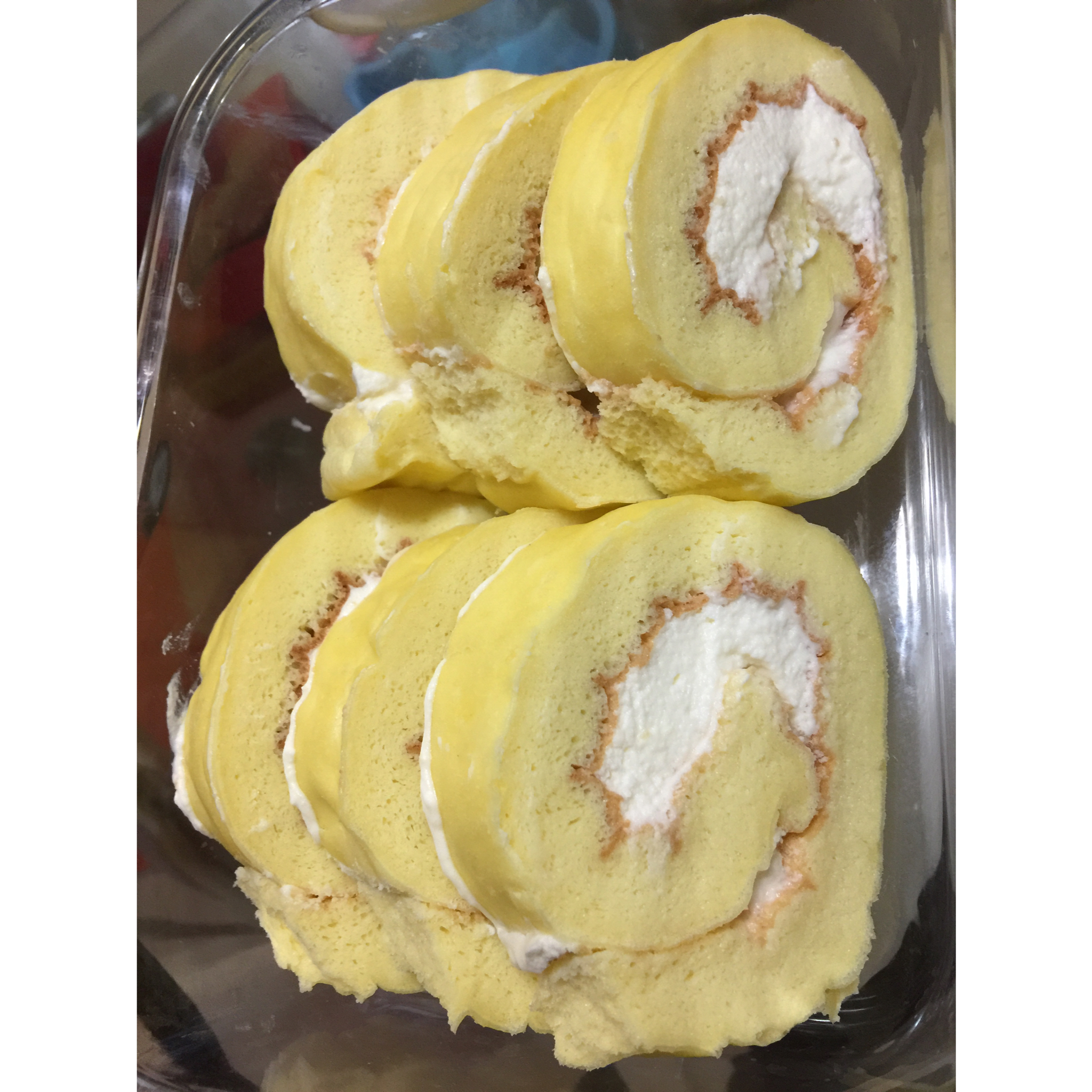 戚风奶油蛋糕卷